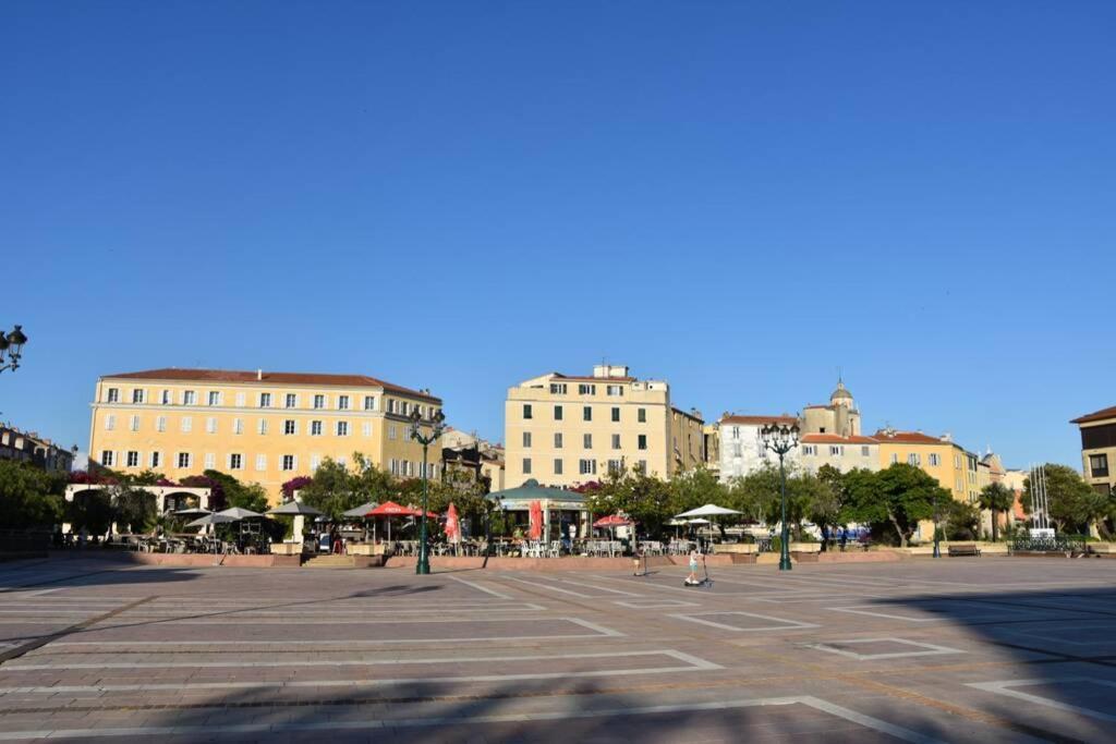Appartement Plein De Charme - Ajaccio Hyper Centre Ajaccio (Corsica) Exterior foto